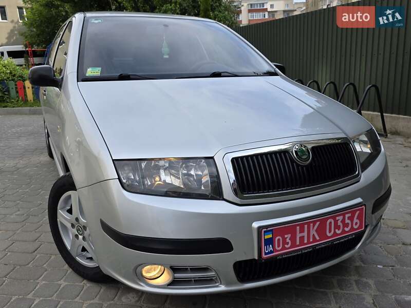 Хэтчбек Skoda Fabia 2006 в Тернополе