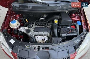 Хэтчбек Skoda Fabia 2008 в 