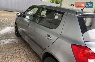 Хэтчбек Skoda Fabia 2013 в 