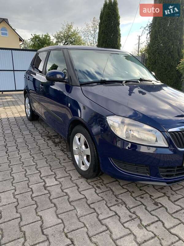 Хэтчбек Skoda Fabia 2011 в Ковеле