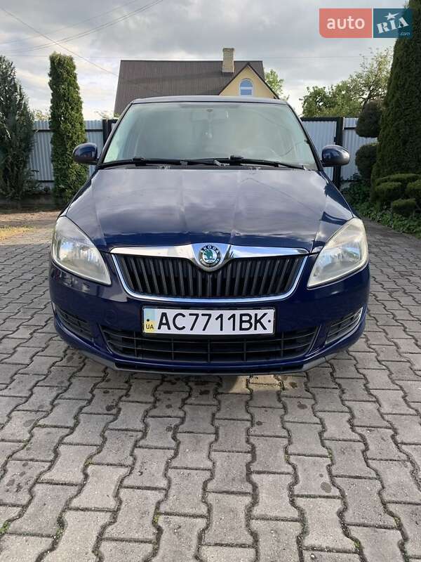 Хэтчбек Skoda Fabia 2011 в Ковеле