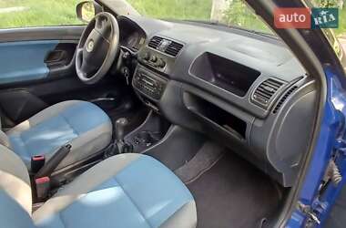 Хэтчбек Skoda Fabia 2008 в 