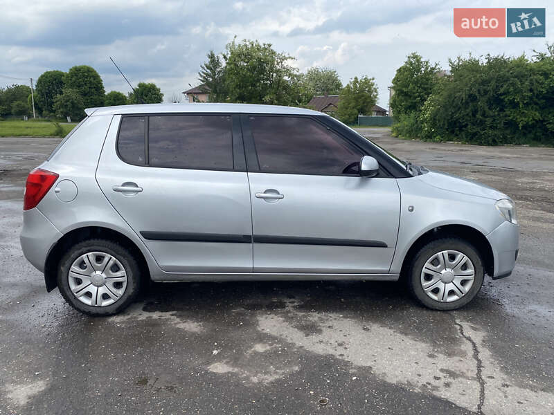 Хетчбек Skoda Fabia 2008 в Тернополі