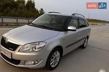 Універсал Skoda Fabia 2011 в Житомирі