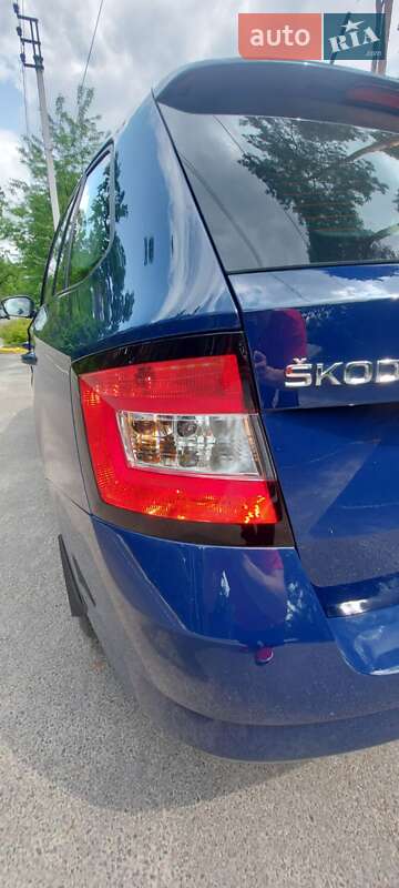 Універсал Skoda Fabia 2018 в Києві