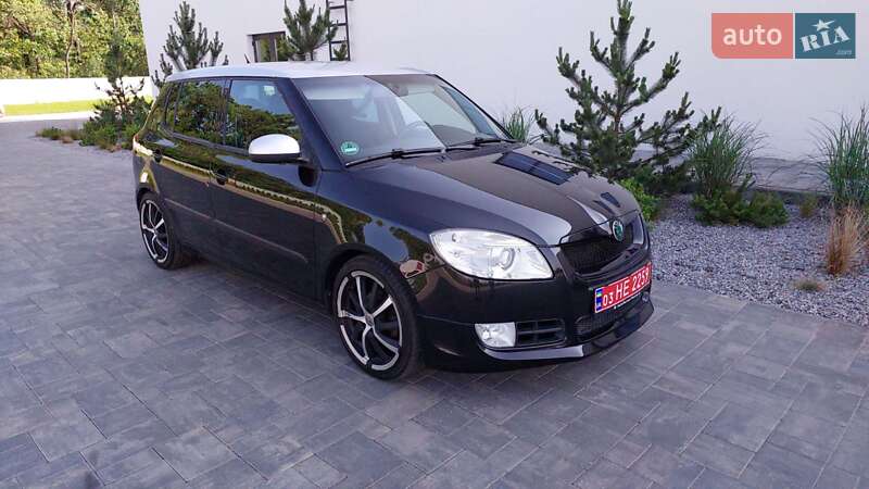 Хетчбек Skoda Fabia 2009 в Луцьку
