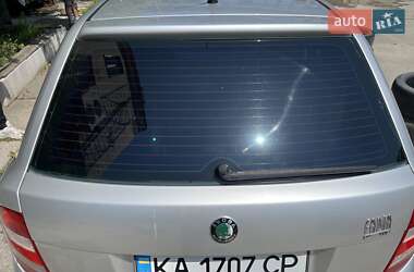 Хэтчбек Skoda Fabia 2006 в 