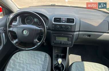 Хэтчбек Skoda Fabia 2008 в 