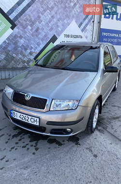 Хетчбек Skoda Fabia 2006 в 