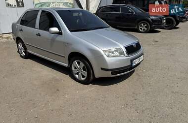 Седан Skoda Fabia 2004 в 