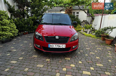 Хэтчбек Skoda Fabia 2011 в 