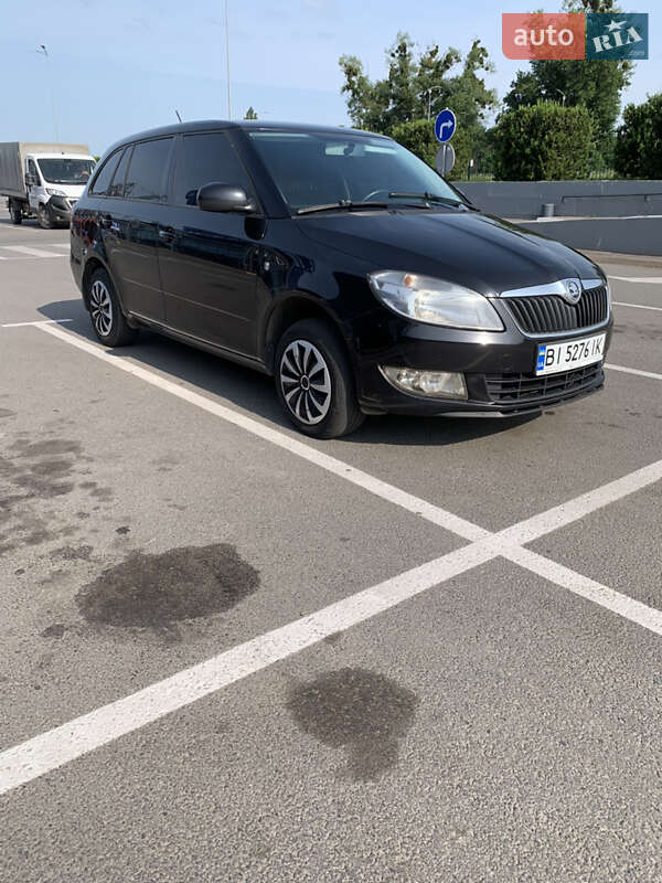 Універсал Skoda Fabia 2014 в Полтаві