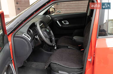 Хэтчбек Skoda Fabia 2009 в 