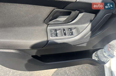 Хэтчбек Skoda Fabia 2013 в 