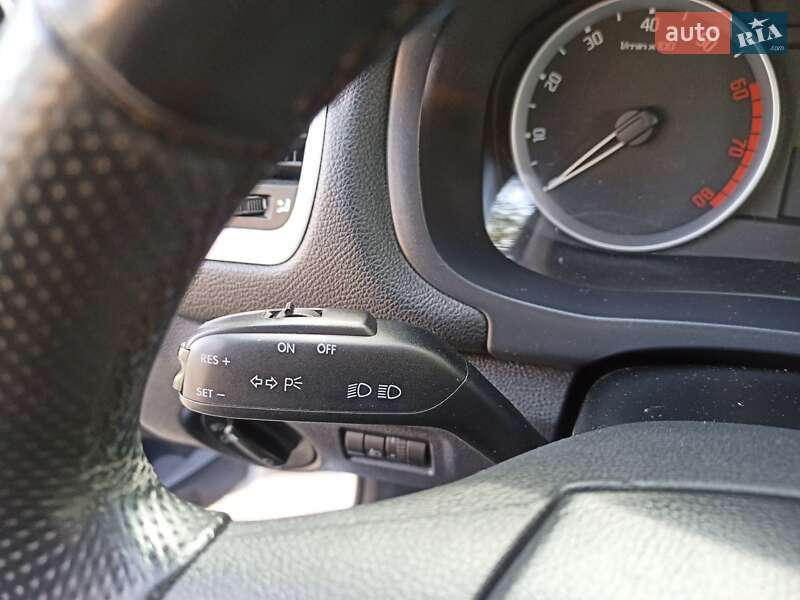 Универсал Skoda Fabia 2009 в Чернигове