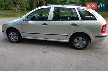 Универсал Skoda Fabia 2003 в 