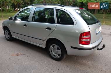 Универсал Skoda Fabia 2003 в 