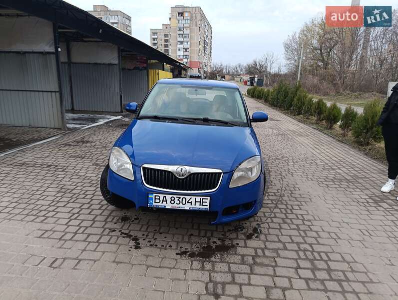 Хэтчбек Skoda Fabia 2008 в Александрие