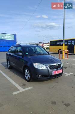 Универсал Skoda Fabia 2009 в 