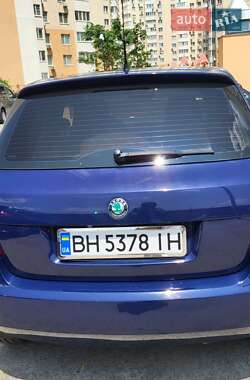 Хэтчбек Skoda Fabia 2010 в 