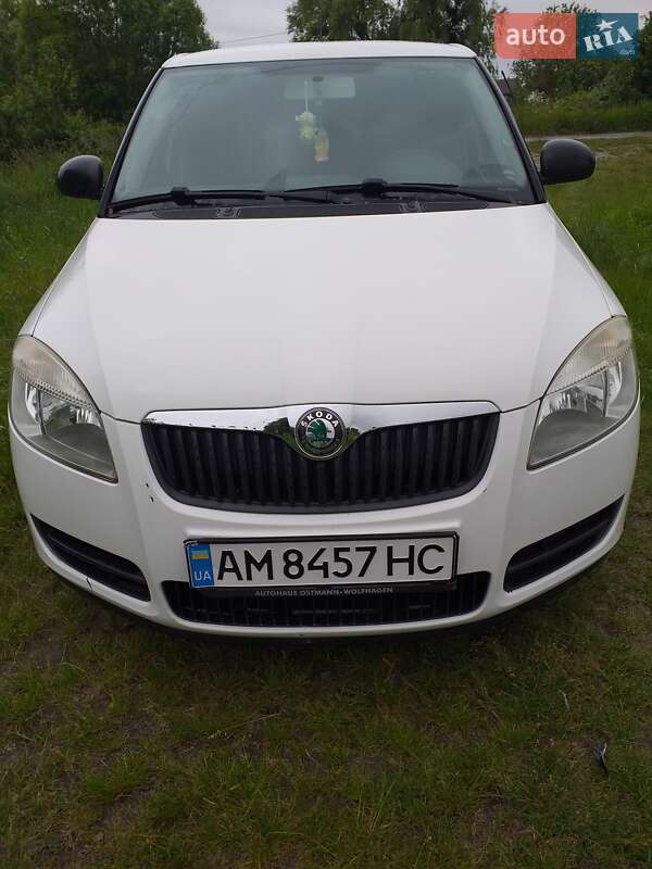 Хетчбек Skoda Fabia 2007 в Баранівці