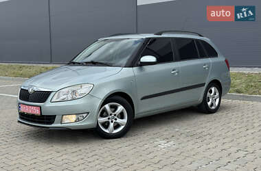 Універсал Skoda Fabia 2010 в Івано-Франківську