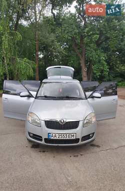 Универсал Skoda Fabia 2008 в Киеве