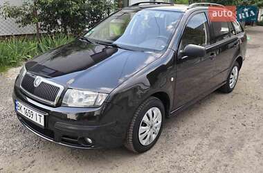 Универсал Skoda Fabia 2006 в Костополе