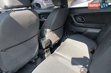 Хэтчбек Skoda Fabia 2012 в 