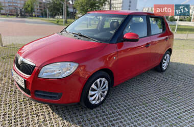 Хэтчбек Skoda Fabia 2008 в Мукачево