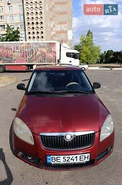Хэтчбек Skoda Fabia 2007 в Николаеве