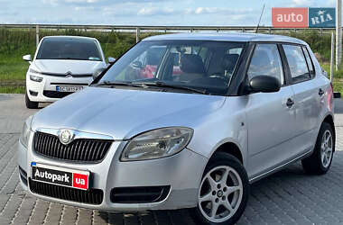 Хэтчбек Skoda Fabia 2009 в Львове
