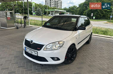 Хэтчбек Skoda Fabia 2010 в Полтаве