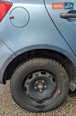 Хэтчбек Skoda Fabia 2009 в 