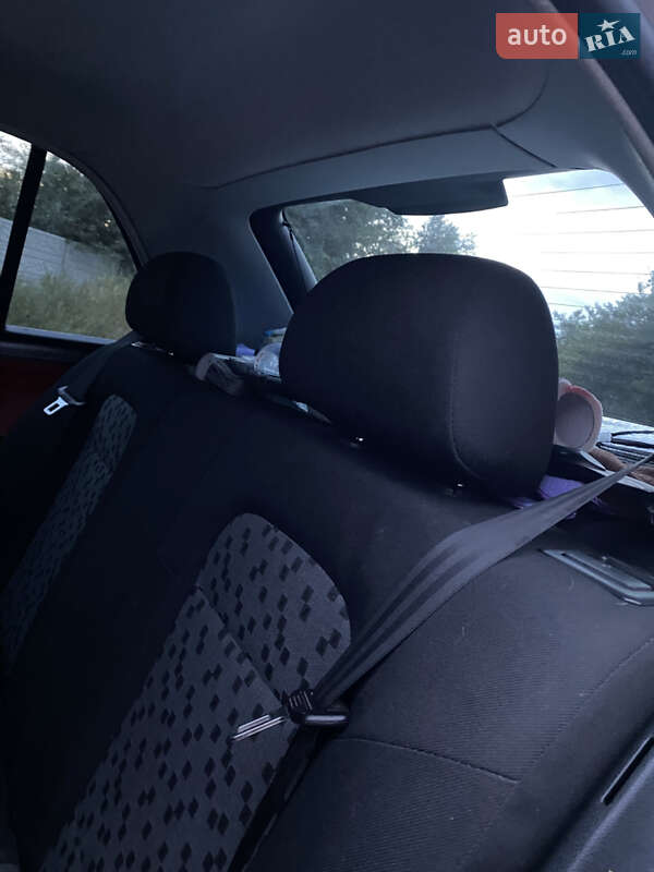 Хетчбек Skoda Fabia 2006 в Полтаві