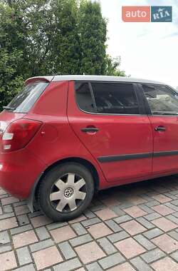 Хэтчбек Skoda Fabia 2007 в 