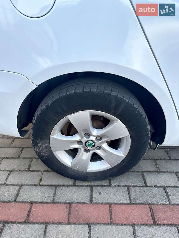 Універсал Skoda Fabia 2010 в Хусті