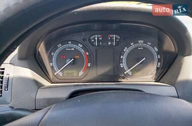 Седан Skoda Fabia 2007 в 