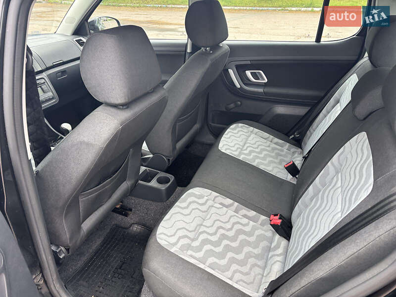 Хэтчбек Skoda Fabia 2007 в Чернигове