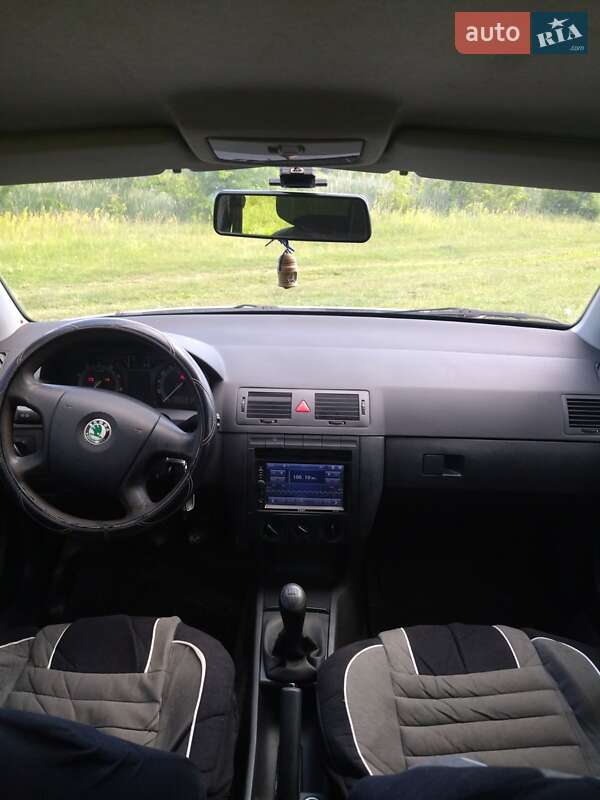 Хэтчбек Skoda Fabia 2006 в Черкассах