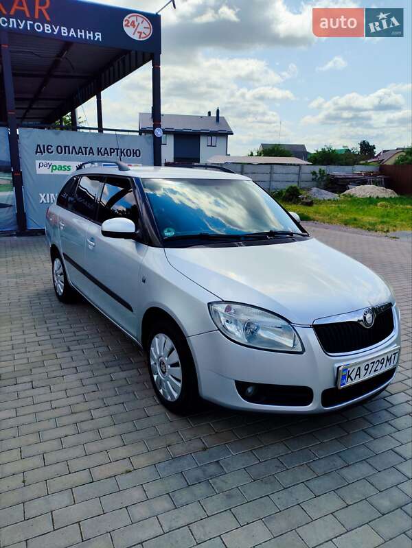 Универсал Skoda Fabia 2008 в Белой Церкви