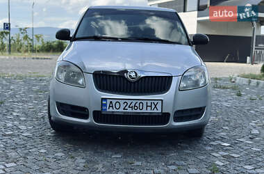 Хэтчбек Skoda Fabia 2008 в 