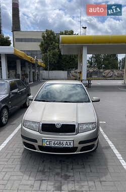 Седан Skoda Fabia 2005 в Києві