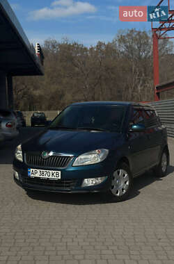 Хэтчбек Skoda Fabia 2012 в Запорожье