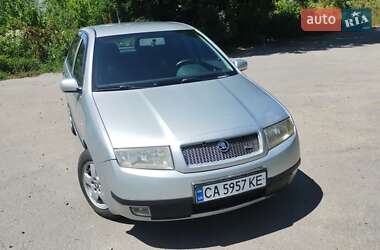 Хэтчбек Skoda Fabia 2003 в Звенигородке
