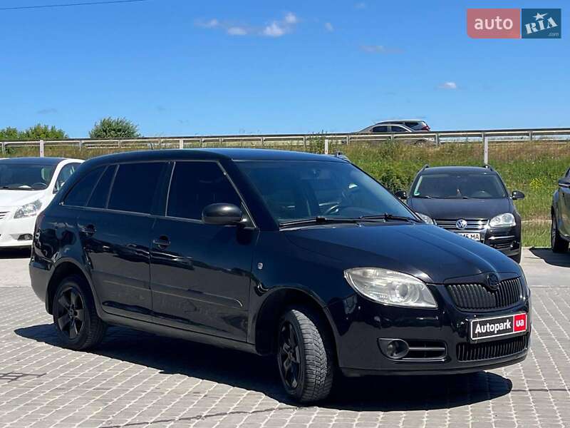 Універсал Skoda Fabia 2008 в Львові