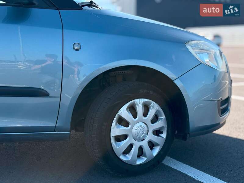 Хэтчбек Skoda Fabia 2008 в Львове