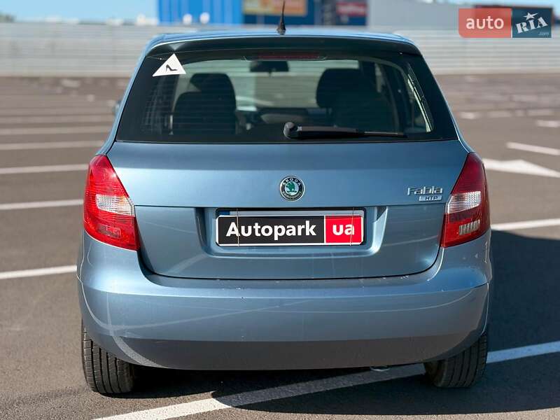 Хэтчбек Skoda Fabia 2008 в Львове