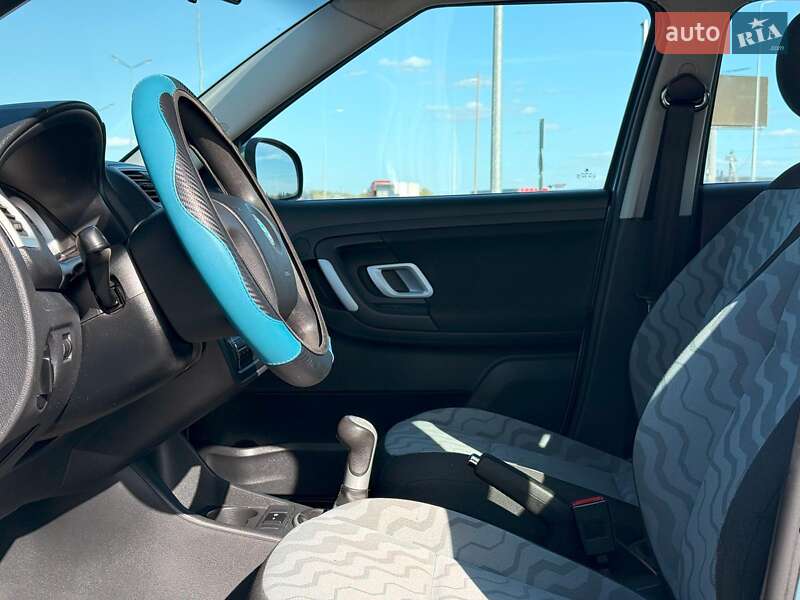 Хэтчбек Skoda Fabia 2008 в Львове