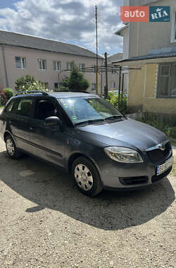 Універсал Skoda Fabia 2009 в Збаражі